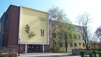 József Attila Gimnázium